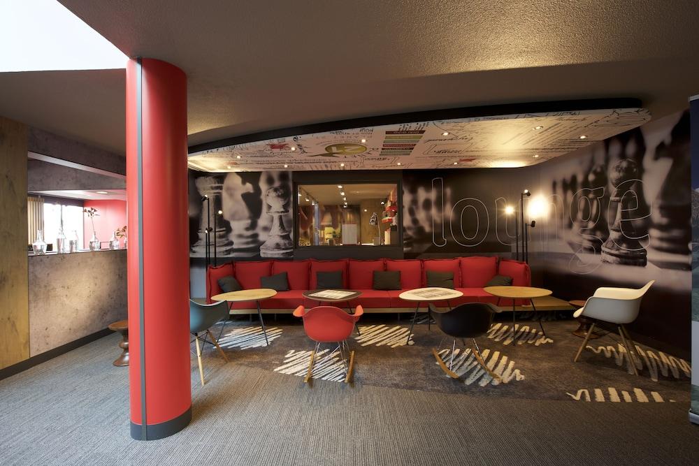 Hotel Ibis Pau Lescar Exteriér fotografie