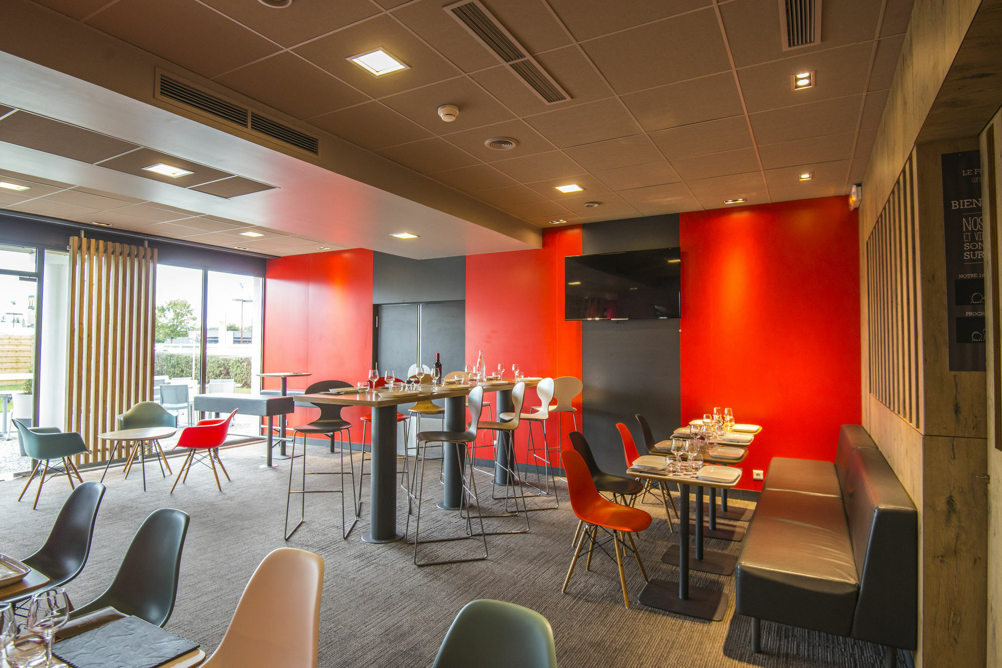 Hotel Ibis Pau Lescar Exteriér fotografie